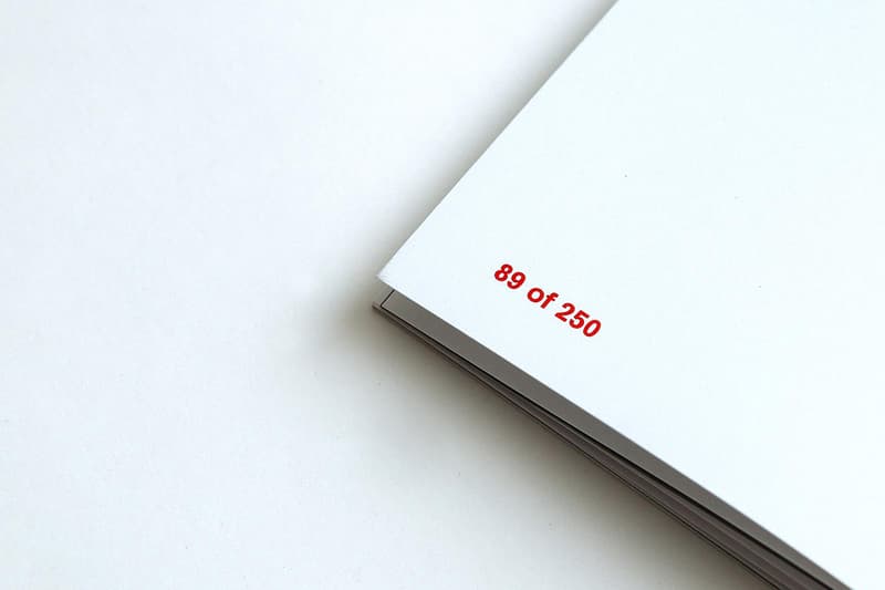 Jonathan Leder 發布 Emily Ratajkowski 限量版影集