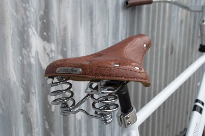 rag & bone x Solé 聯名限量「Rialto City Cruiser」自行車