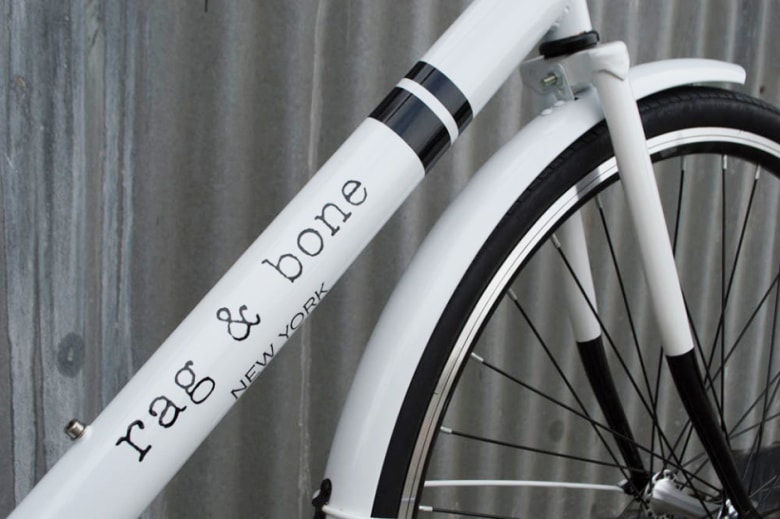 rag & bone x Solé 聯名限量「Rialto City Cruiser」自行車