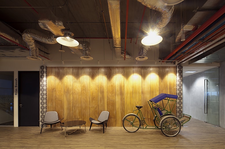 SCA Design 打造 Booking.com 新加坡辦公室
