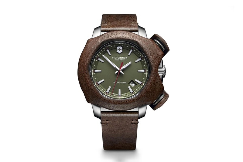 Victorinox 發佈全新腕錶 Inox