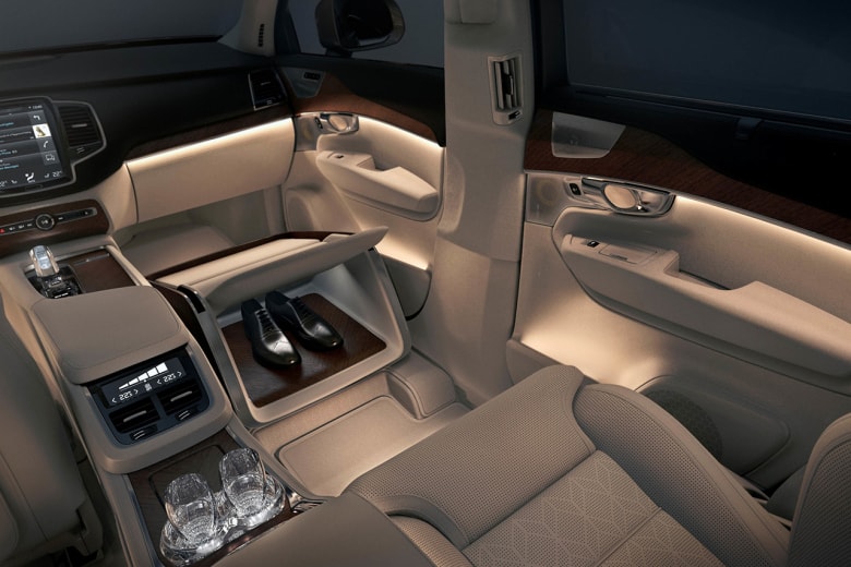 Volvo 於上海車展發佈「超級頭等艙」概念