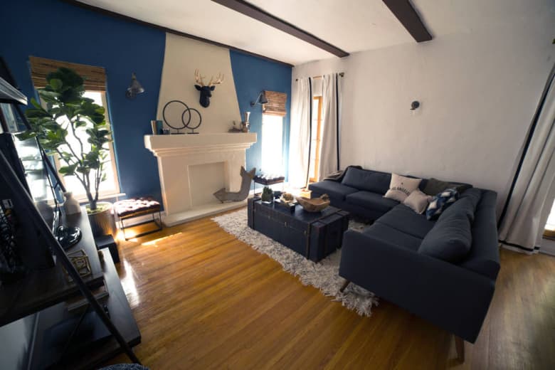 Airbnb 提供 Kurt Cobain & Courtney Love 曾住公寓租賃服務