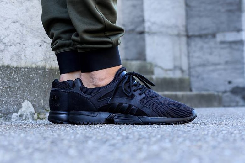 adidas Originals Racer Lite 全黑配色