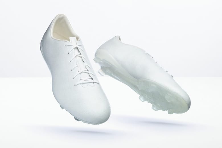 adidas Soccer 2015 春季「No Dye」足球靴系列