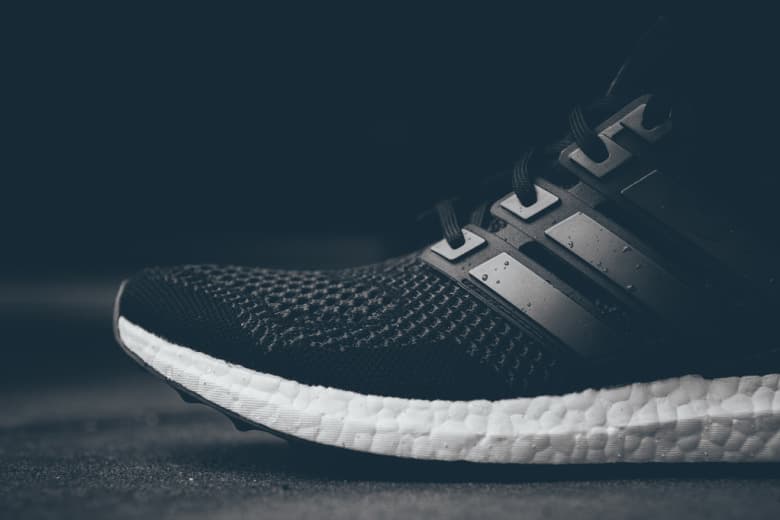 adidas Ultra Boost 黑白配色