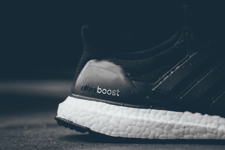 adidas Ultra Boost 黑白配色