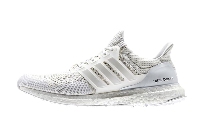 Kanye West 於 Billboard 音樂大獎親身示範 adidas Ultra Boost「Triple White」全白配色