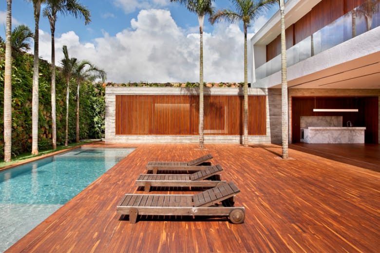 Guilherme Torres 於巴西巴拉那打造住宅 AN House 