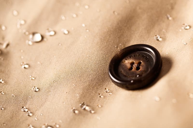 解構 Burberry 經典風衣