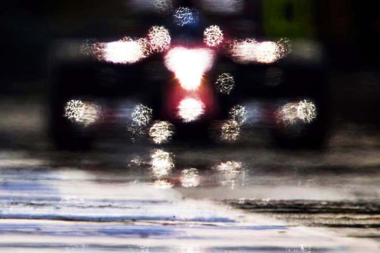 一級方程式賽車攝影師 Darren Heath 作品集《Art Of The Race》