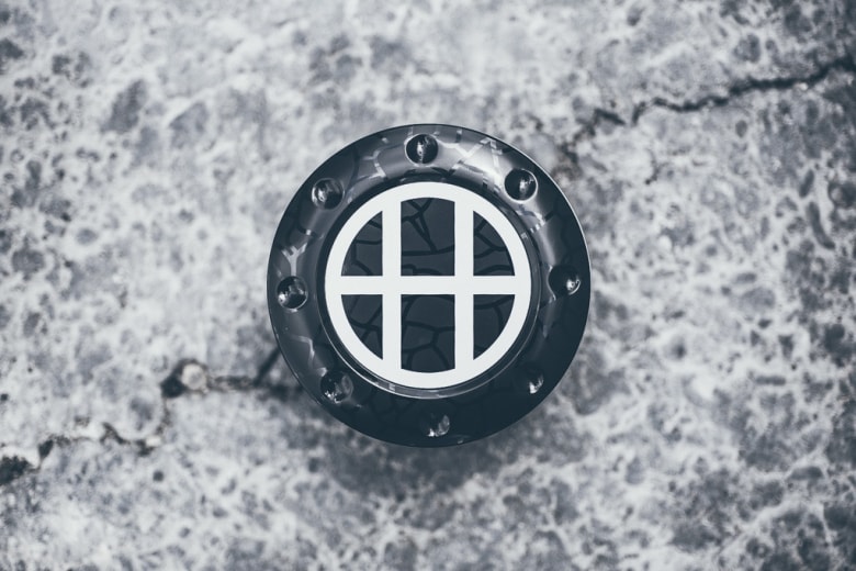 HUF x G-Shock GD400HUF-1「Cracked Concrete」聯名腕錶