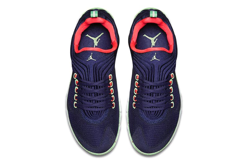 Jordan Flight Flex Trainer「Hare」別注配色