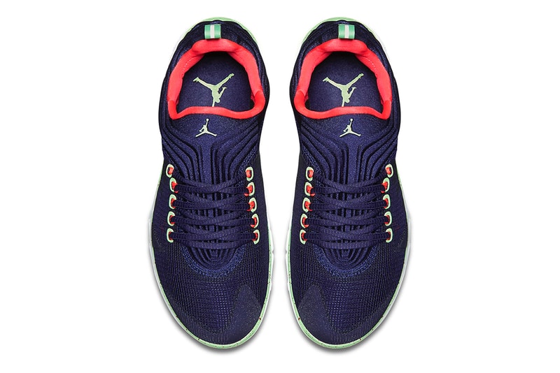 Jordan Flight Flex Trainer「Hare」別注配色