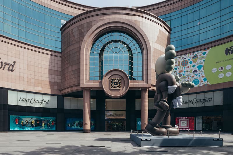 KAWS 首次進軍上海與 Lane Crawford 合作打造《CLEAN SLATE・刷新展》