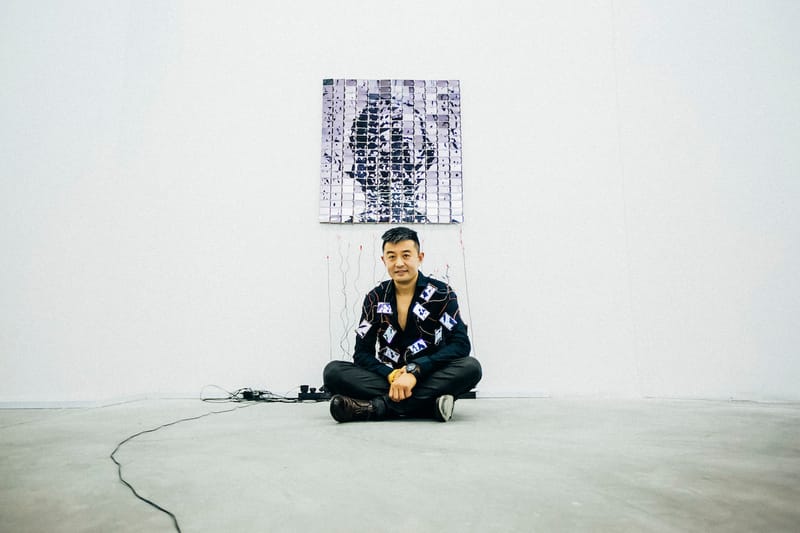 專訪「藝術駭客」劉勃麟 - 談論「隱形」藝術創作與最新個展《光和眼睛的距離》