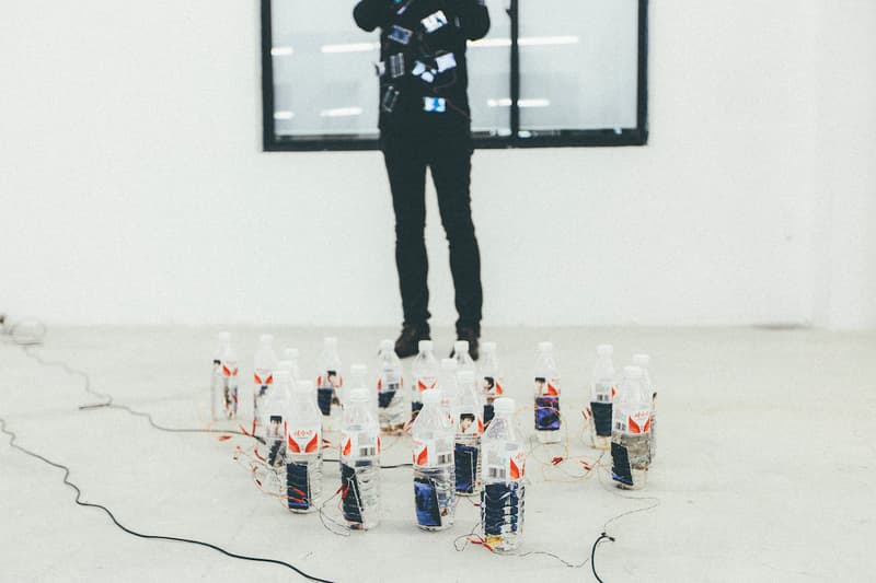 專訪「藝術駭客」劉勃麟 - 談論「隱形」藝術創作與最新個展《光和眼睛的距離》