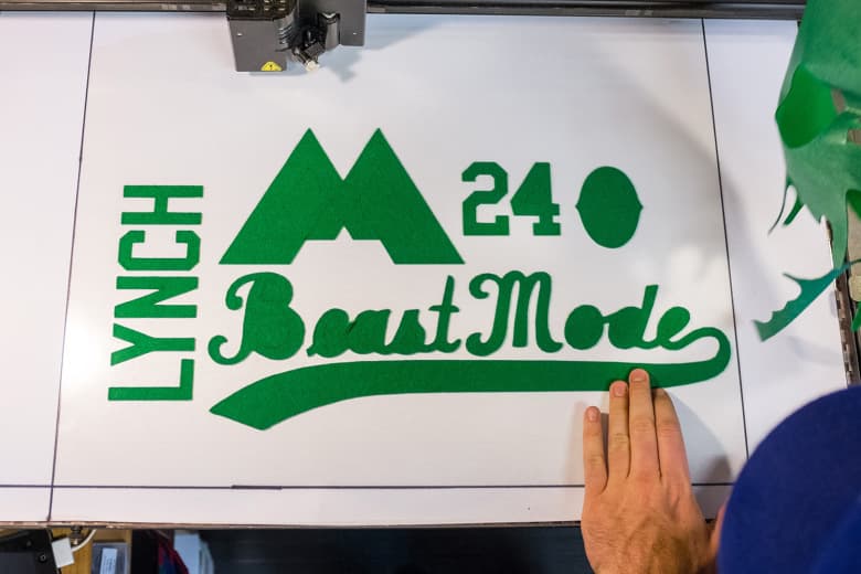 Marshawn Lynch x Ebbets Field Flannels「BEASTMODE」聯名球衫