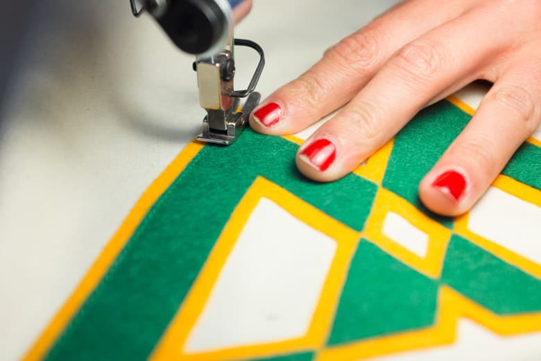 Marshawn Lynch x Ebbets Field Flannels「BEASTMODE」聯名球衫