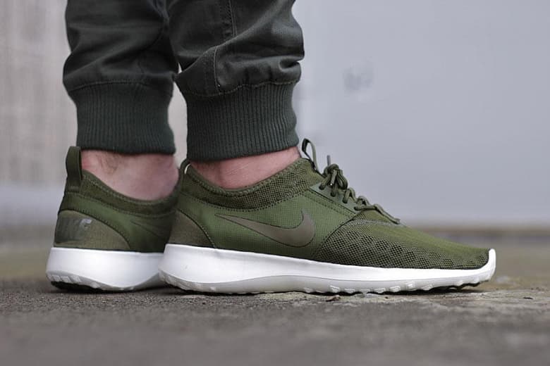 Nike Juvenate「Faded Olive」配色