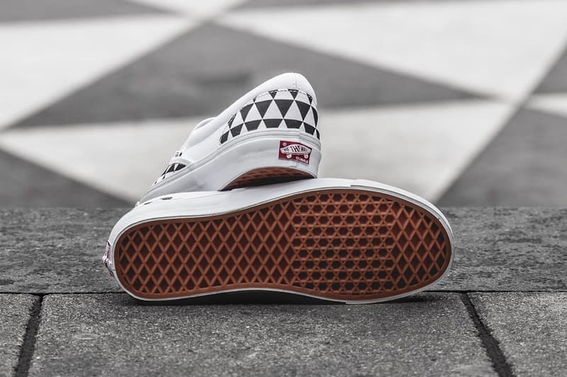 Sneakersnstuff x Vault by Vans OG Classic Slip-On LX「Stockholm」聯名配色