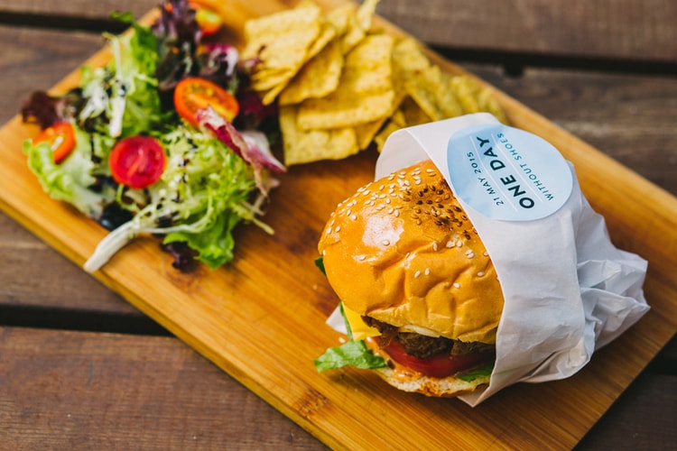 TOMS x Common Ground「世界無鞋日」期間限定店