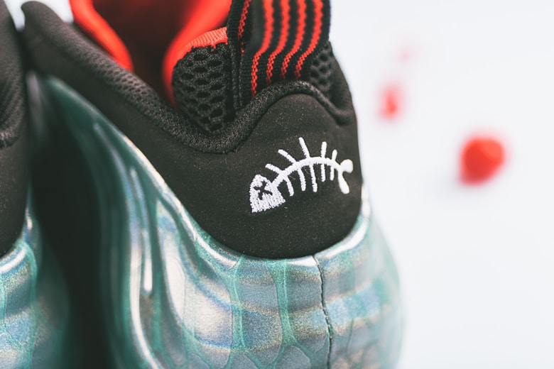 近賞 Nike Air Foamposite One「Gone Fishing」別注配色