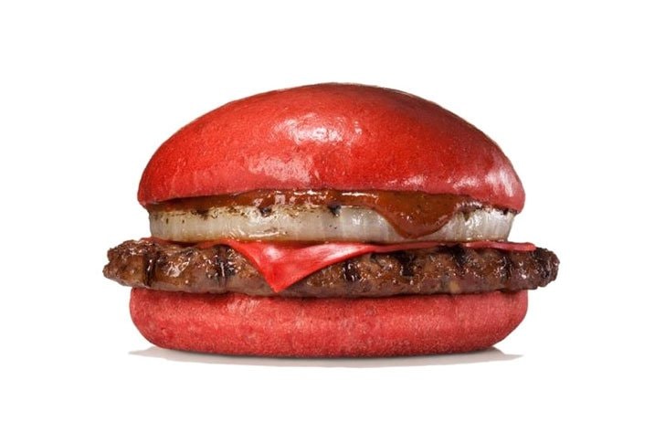 日本 Burger King 推出「Aka」紅色漢堡