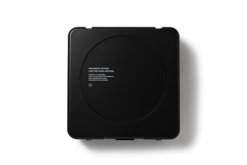 fragment Design x ION AUDIO 便攜式黑膠唱機