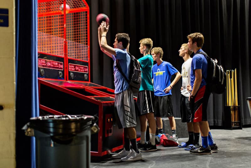 Jordan Brand 重新整修 Michael Jordan 高中體育館以慶祝成立 30 週年