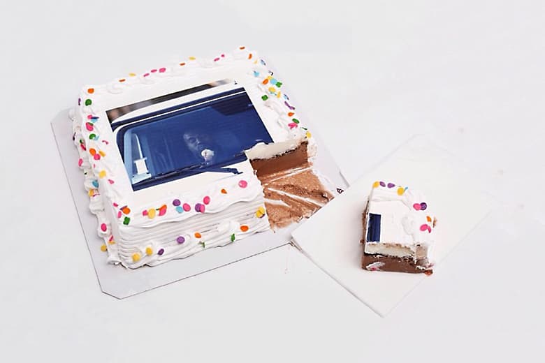 Kanye West「Beautiful But Darkly Lit Ice Cream」主題甜品坊於紐約開設