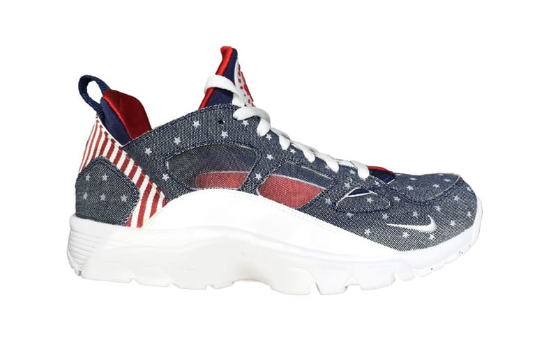 Nike Air Trainer Huarache Low「USA」主題配色