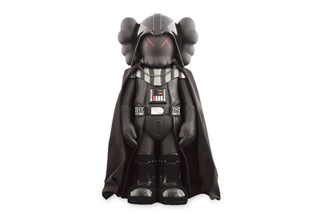 Paddle8 拍賣珍貴 KAWS 玩偶