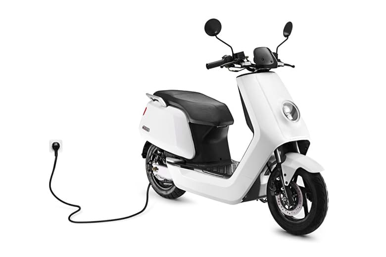 小牛電動 N1 智能電動踏板車