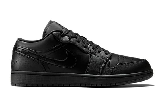Air Jordan 1 Low 全黑配色