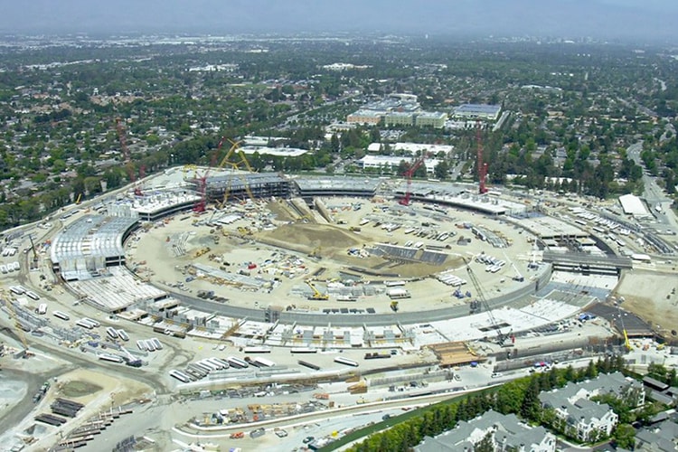 航拍紀錄 Apple 全新「飛船總部」施工進程