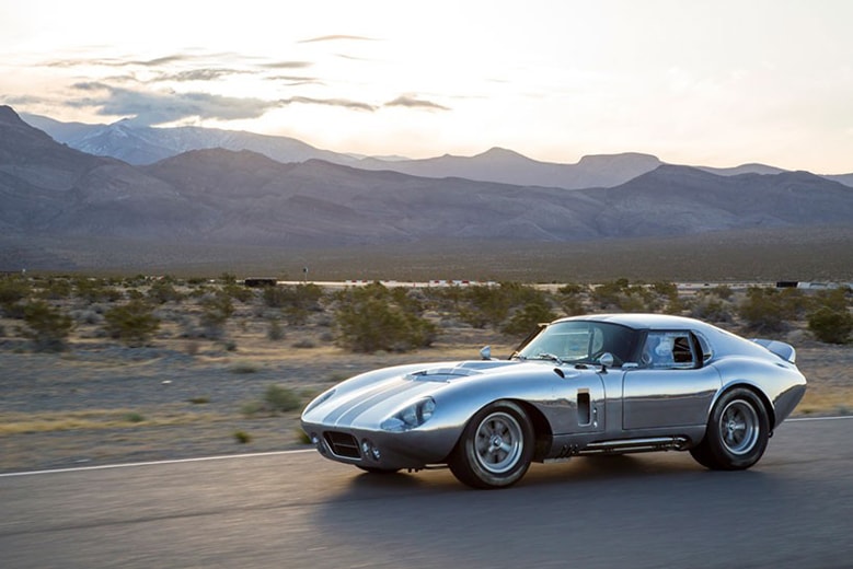 Shelby Cobra Daytona Coupe 50 週年限量版跑車