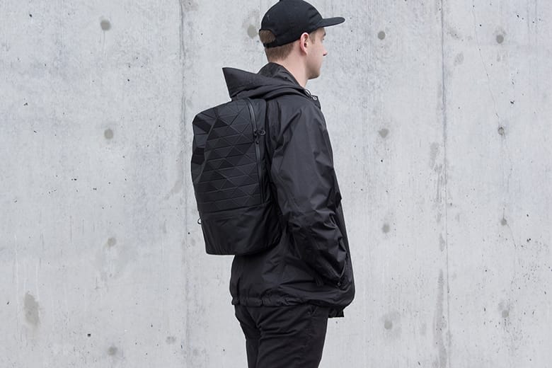 Tessel 發佈升級版 Jet Pack Backpack 2.0