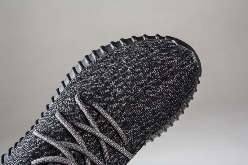 近賞 adidas Originals Yeezy Boost 350 全黑配色