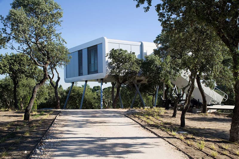 NOEM 西班牙打造「飛船屋」