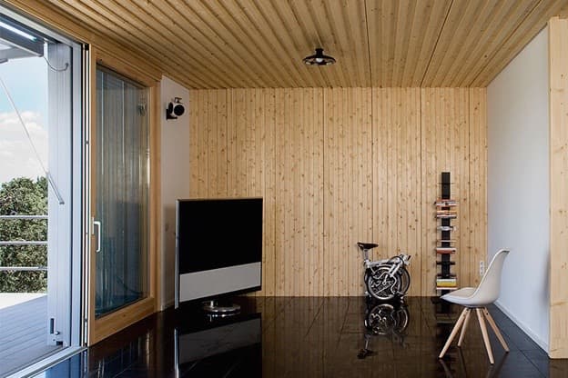 NOEM 西班牙打造「飛船屋」