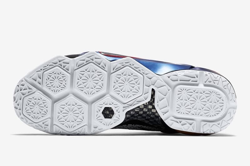 Nike LEBRON 12 「What The」別注配色