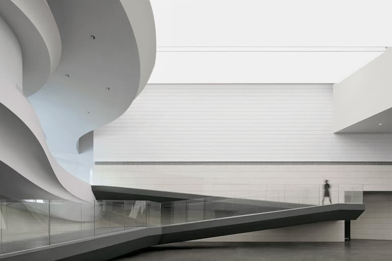 WAA 以「黃河」為設計靈感打造銀川當代美術館