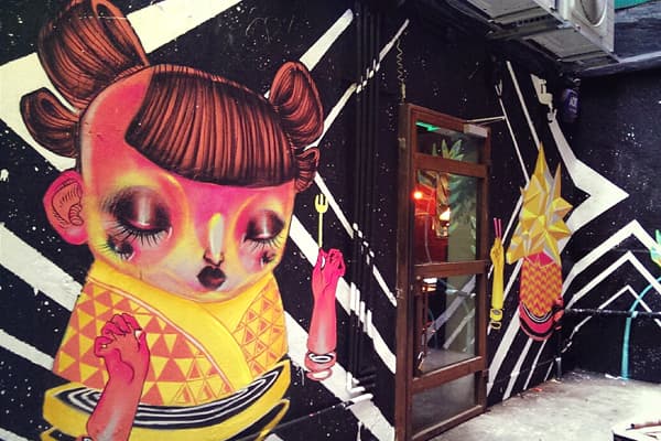 agnès b. 香港 20 週年企劃「Far East Far West」塗鴉藝術展