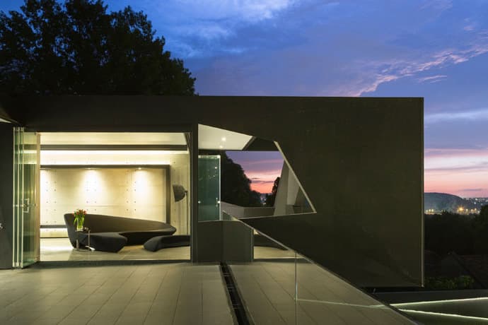 Nico Van Der Meulen 於南非打造 Kloof Road House