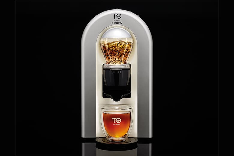 Lipton 聯手 5.5 設計工作室推出 T.O 泡茶機