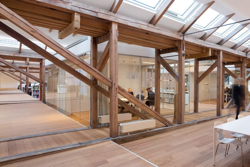 3XN 將舊船屋改造成現代化辦公室