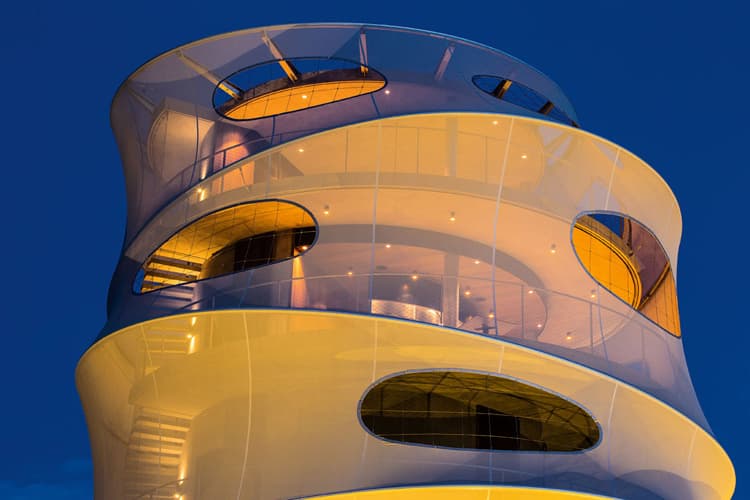 馬爾代夫旅遊新體驗: Tavaru 塔式餐廳 & 酒吧