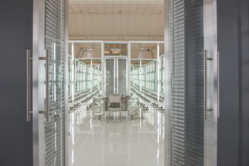 走進 Thom Browne 全新開設 Le Bon Marché Pop-Up 期間限定店