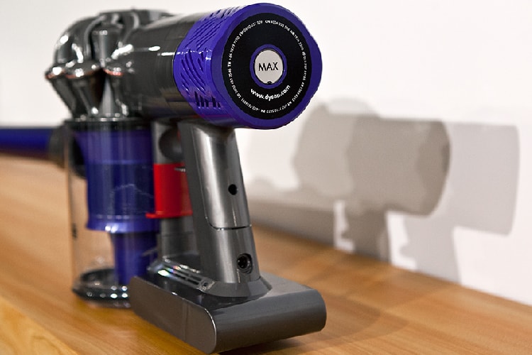 Dyson V6 香港發布 強勁吸力與微塵粒子說再見